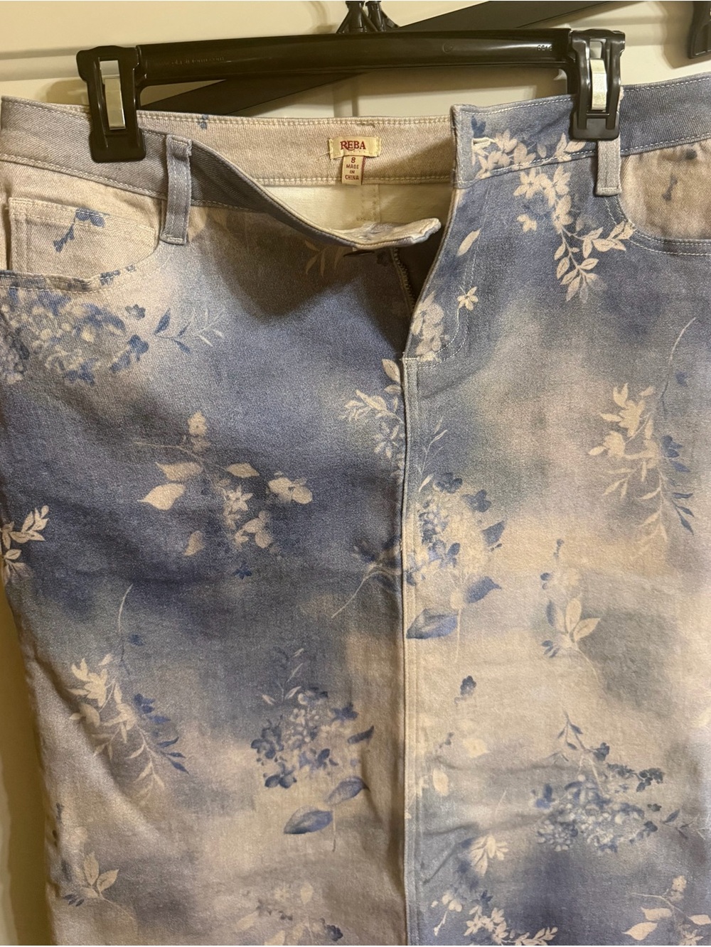 Reba Blue and Cream Floral Ombre A-Line Skirt - Picture 8 of 9